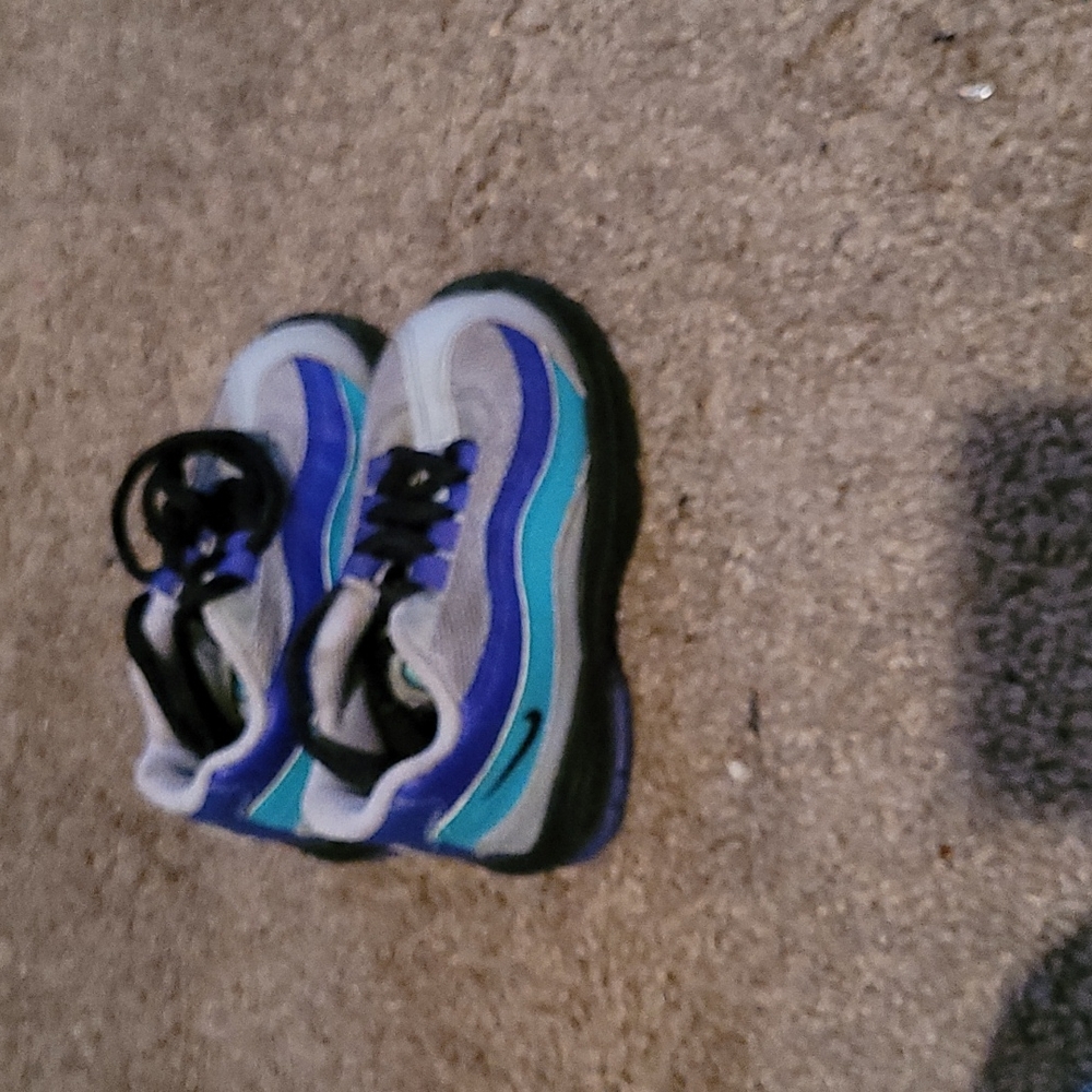 Air max - Picture 3 of 3